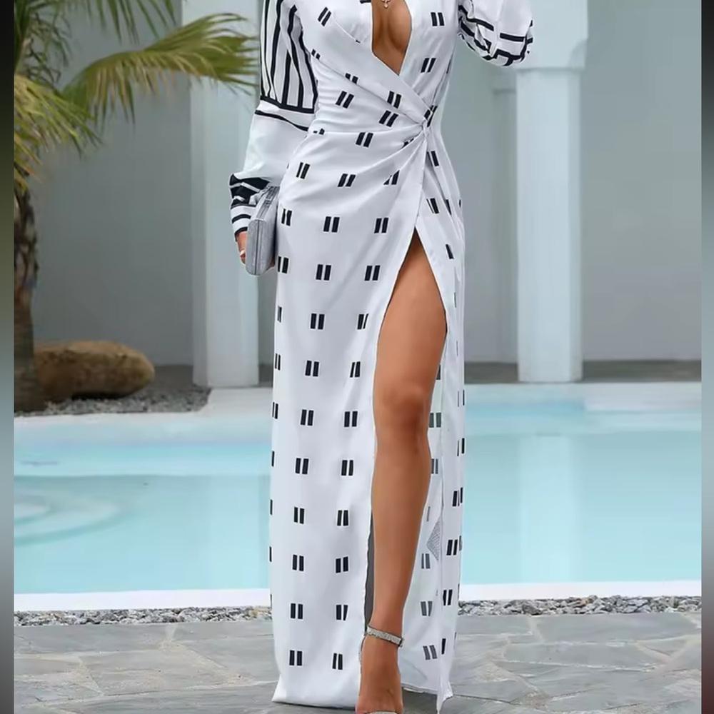 Dress - Picture 2 of 2